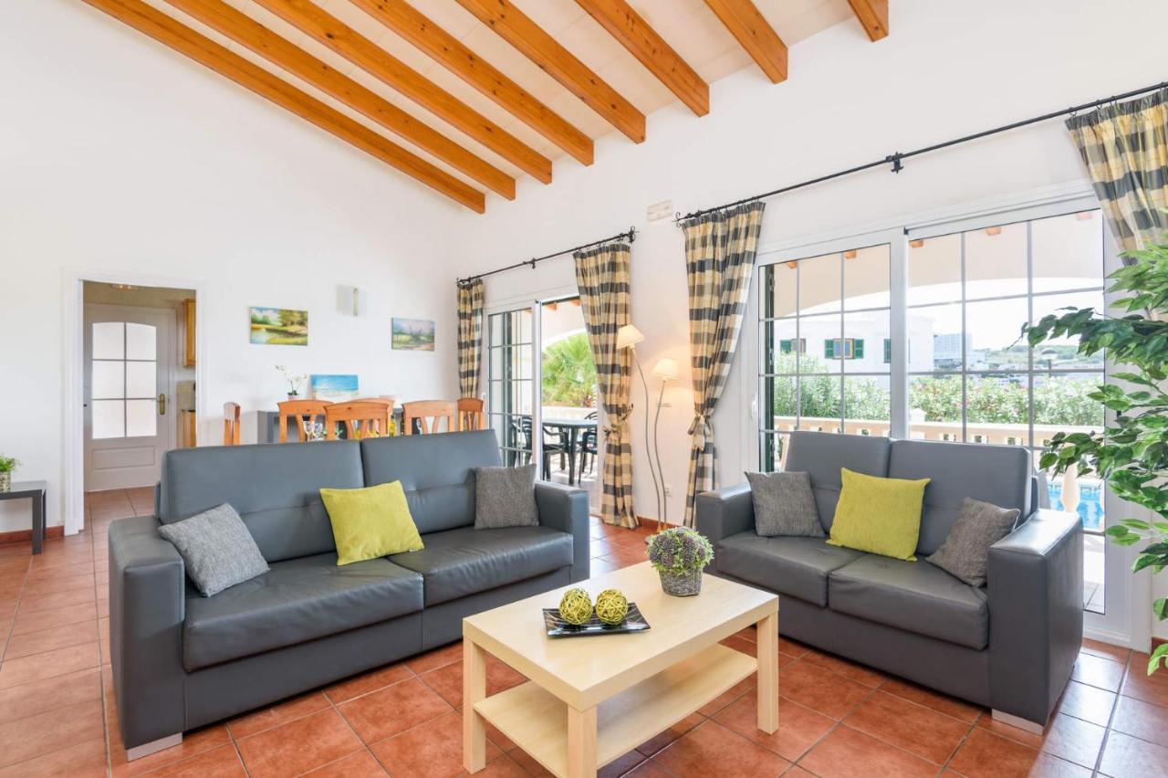 Villa Saona By Villa Plus Es Mercadal Exterior foto